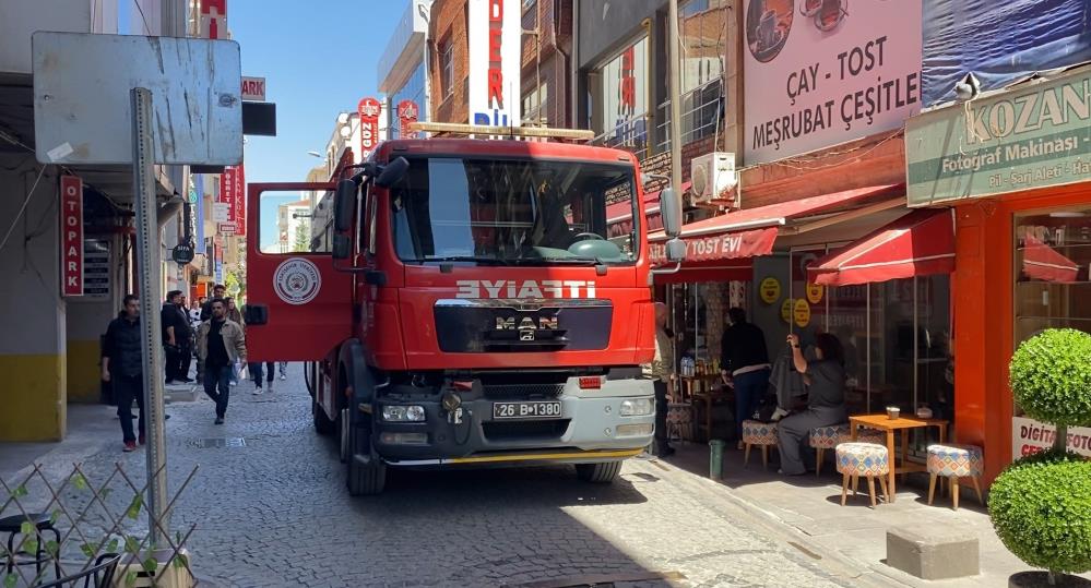 A W455400 04
