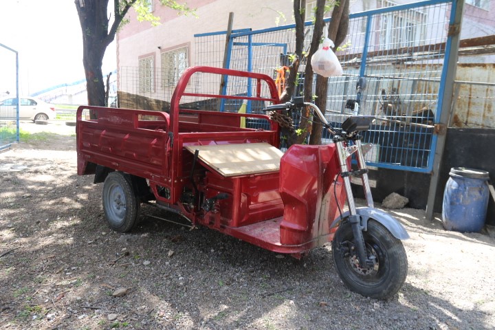 Aw446788 04 (1)