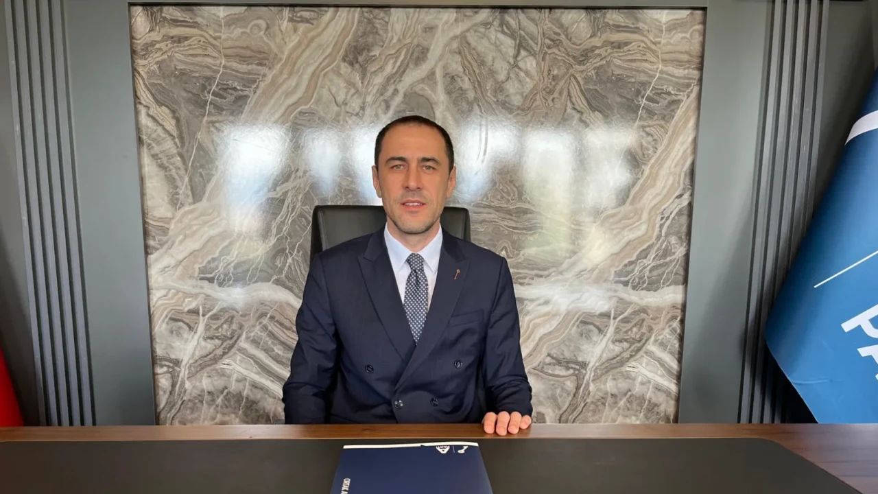 8464 Caglar Olce Iktidar Mesaji Anlamak Yerine Gencleri Terorist Ilan Ediyor