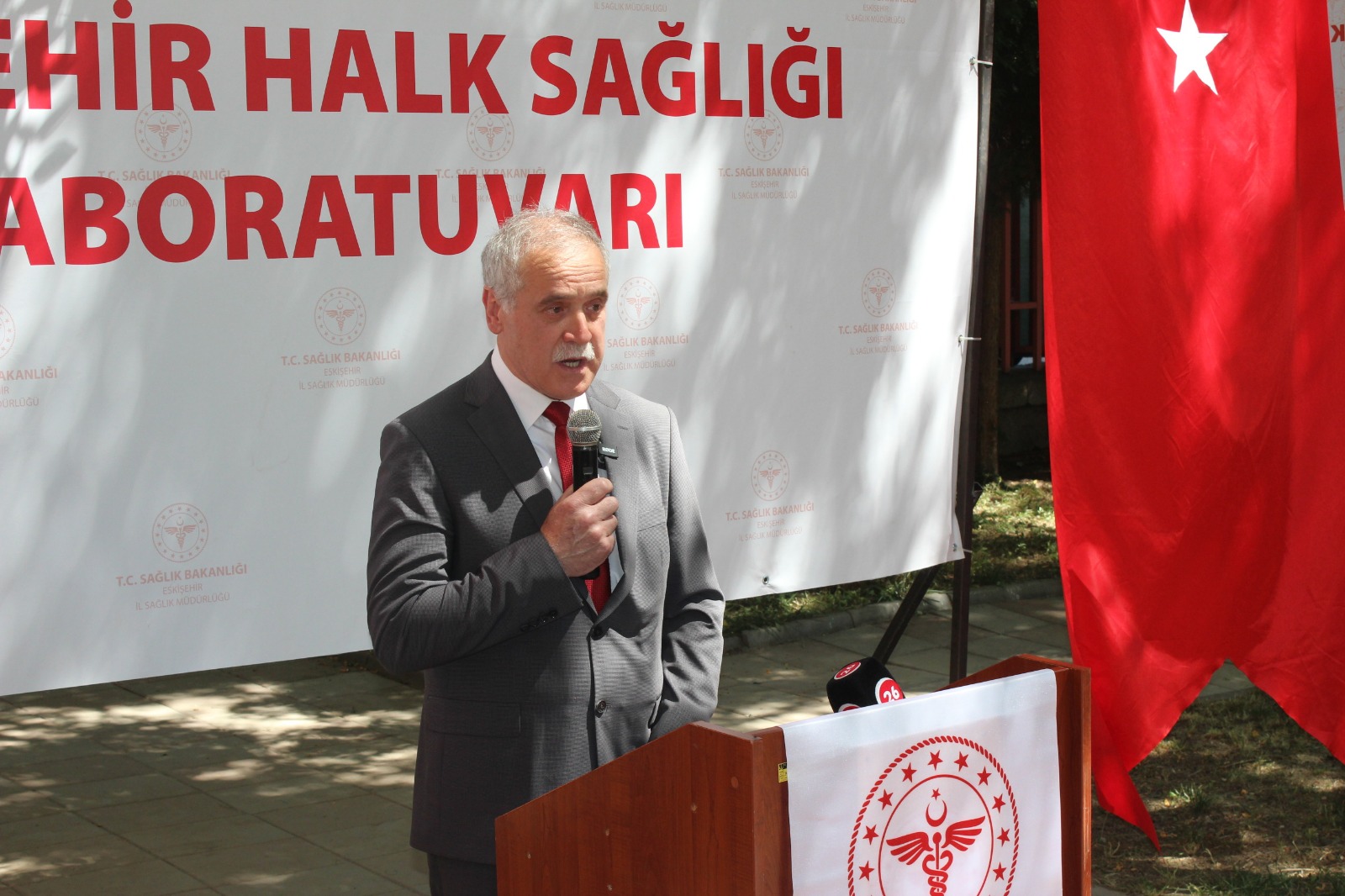 94Ad1Afa 63Dd 4Ad8 87Fa 08D1C7B0F555