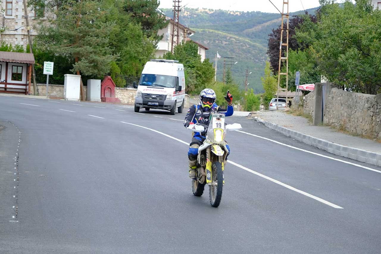 A W531906 01