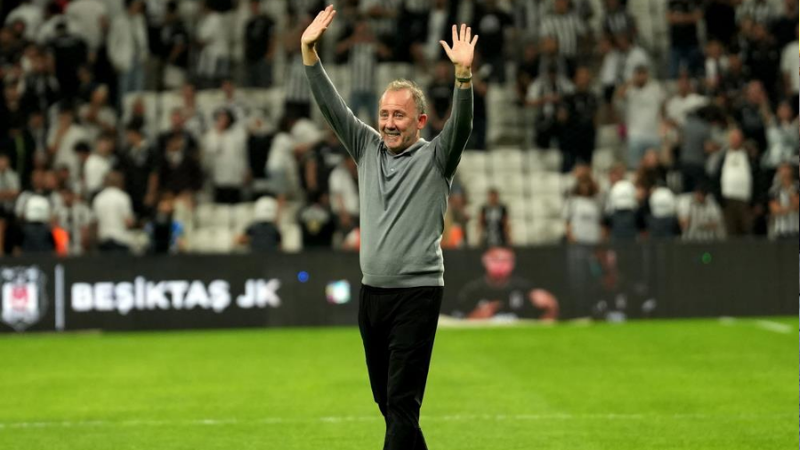 Dolmabahçe’ye galibiyetle döndü