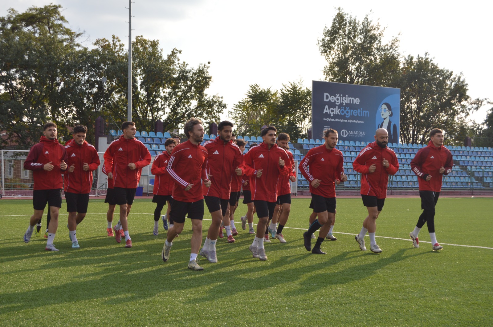 37E41184 C2Ac 41F5 B793 Bce108C4A260