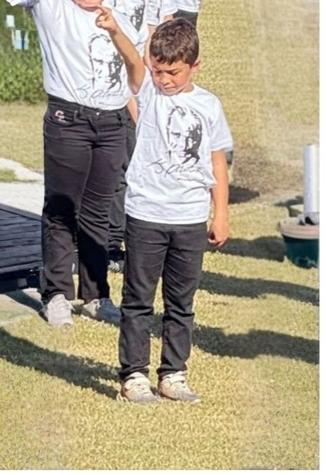 D41208B3 Eb12 4756 B258 2E66Be4Efae9