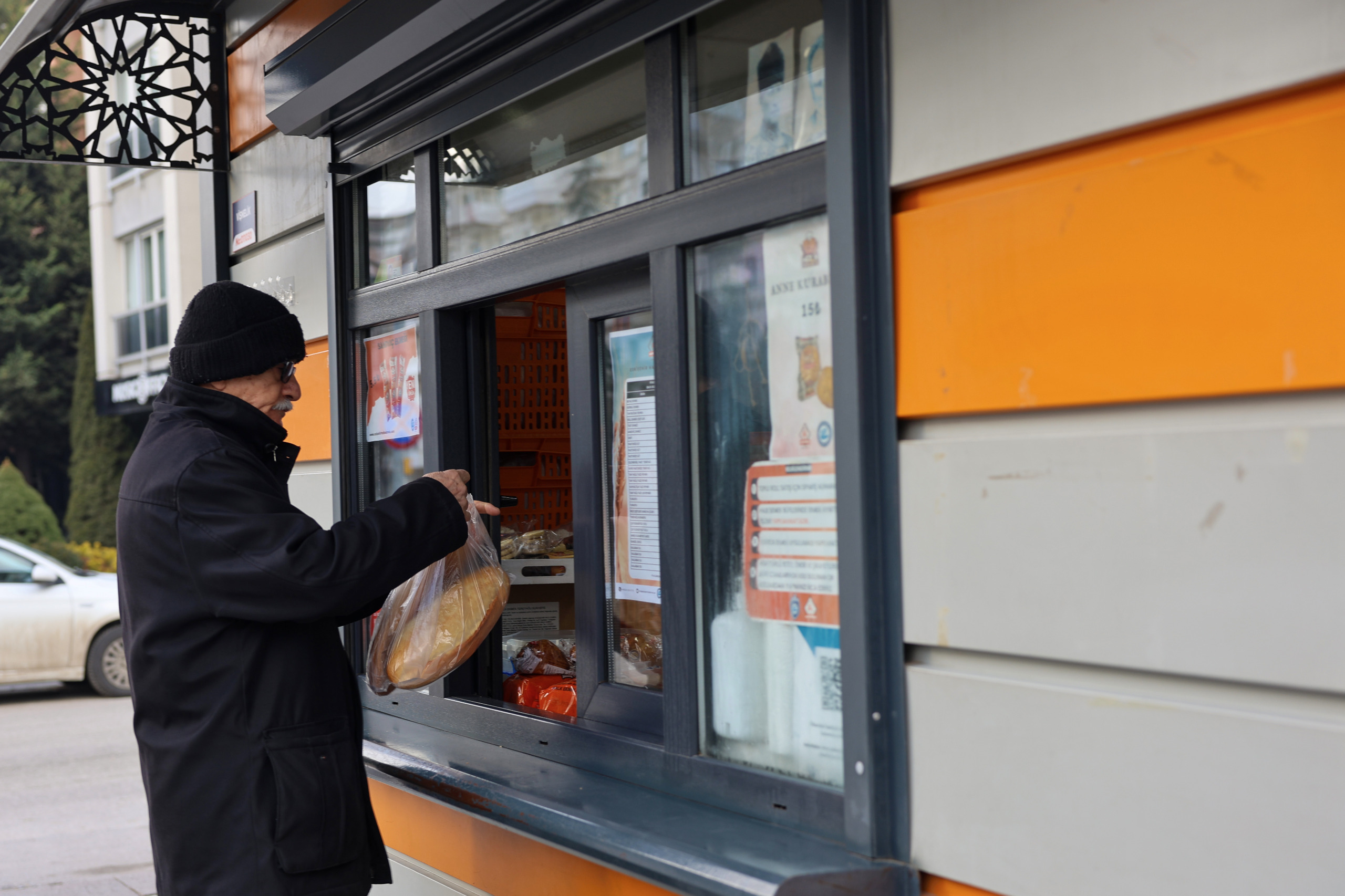 Halk Ekmek Güvenle Büyüyor, İşletmeci̇leri̇ni̇ Ariyor (5)
