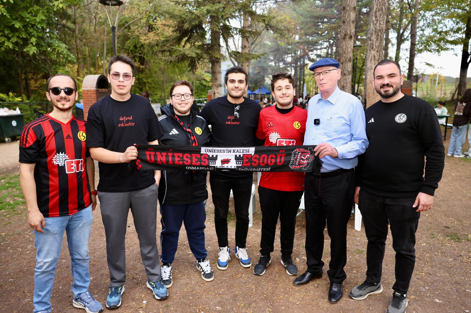 Odunpazarı Belediyesi’nden Gençlere Eğlenceli Etkinlik (9)