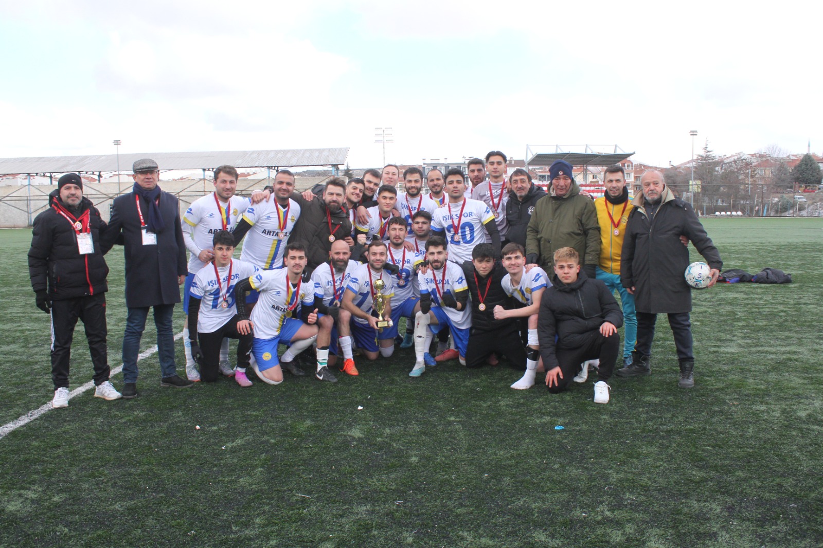 09505624 C661 4A02 A267 2Ceef3097D13