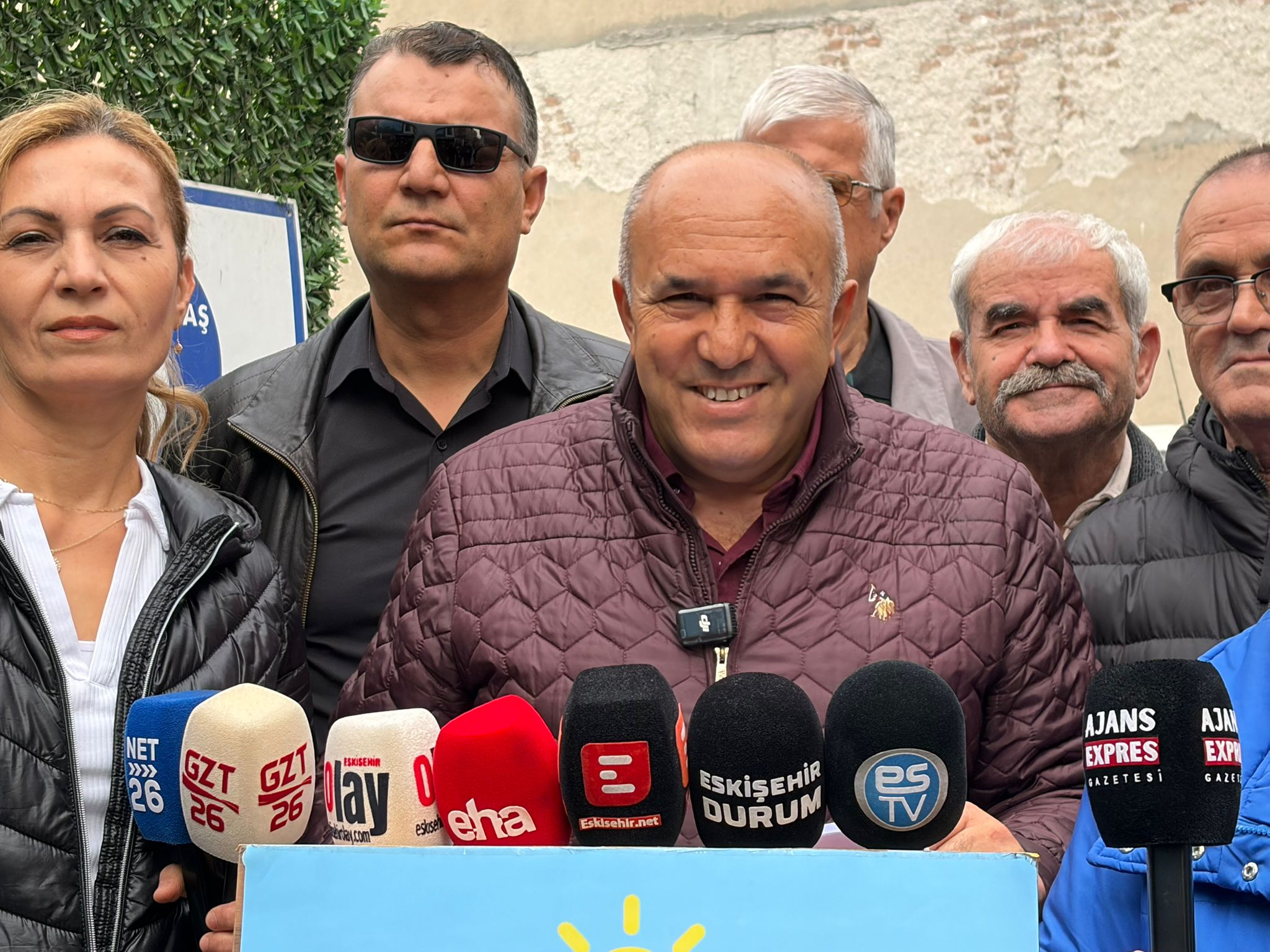 0979796D 2689 4E4C 8Da7 08D992Ed5647