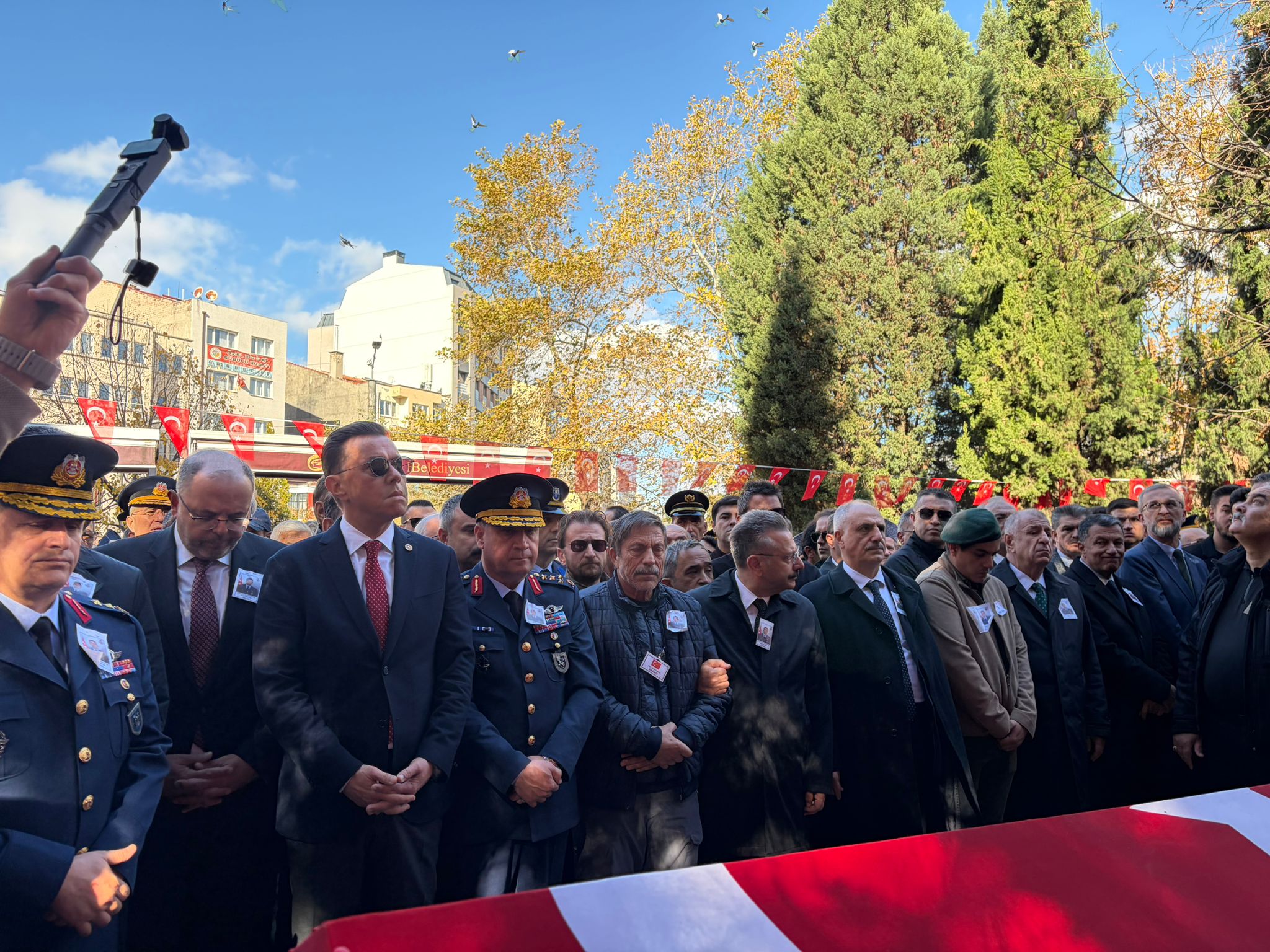 113A983C De19 41F4 B282 711360C5F92E