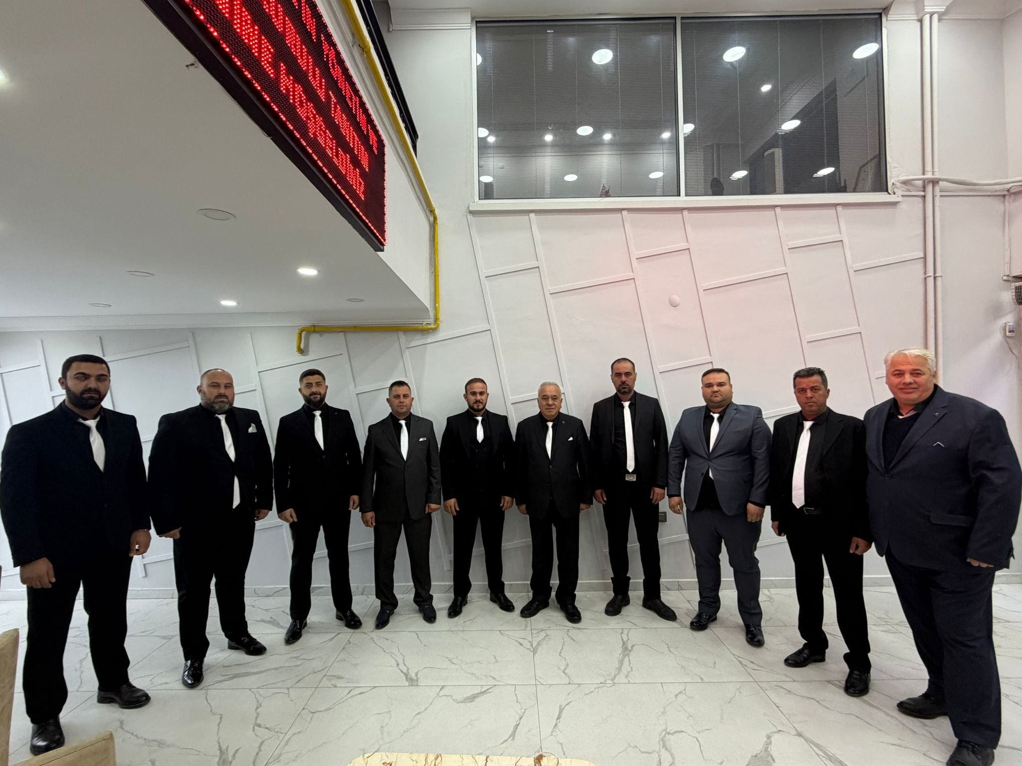 2481F812 07F2 4Ec0 Be3F 3F16F144591F