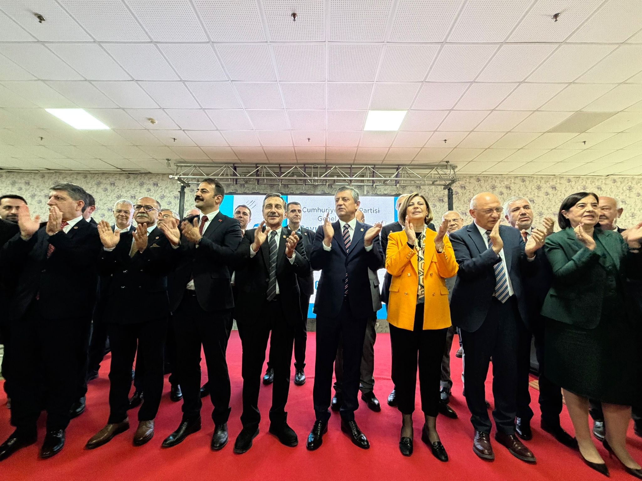 32E95D74 E6C4 4893 B232 52984860F642