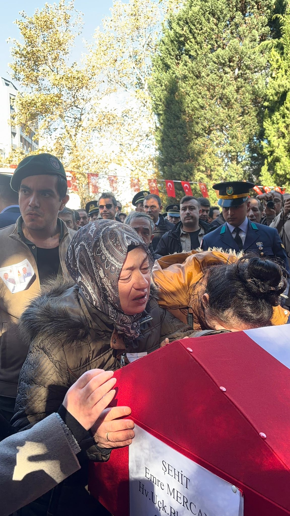 4161398E 5B88 4F93 958F 4E116A8D26Ba