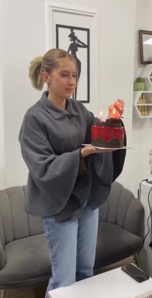 7B0789A8 4D4B 4938 B96A F04Ee641E2C0