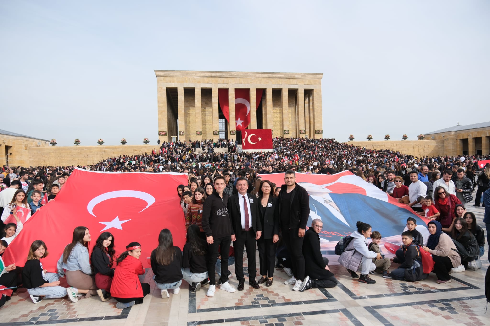 98E57A64 0745 46F2 8192 90130271A187