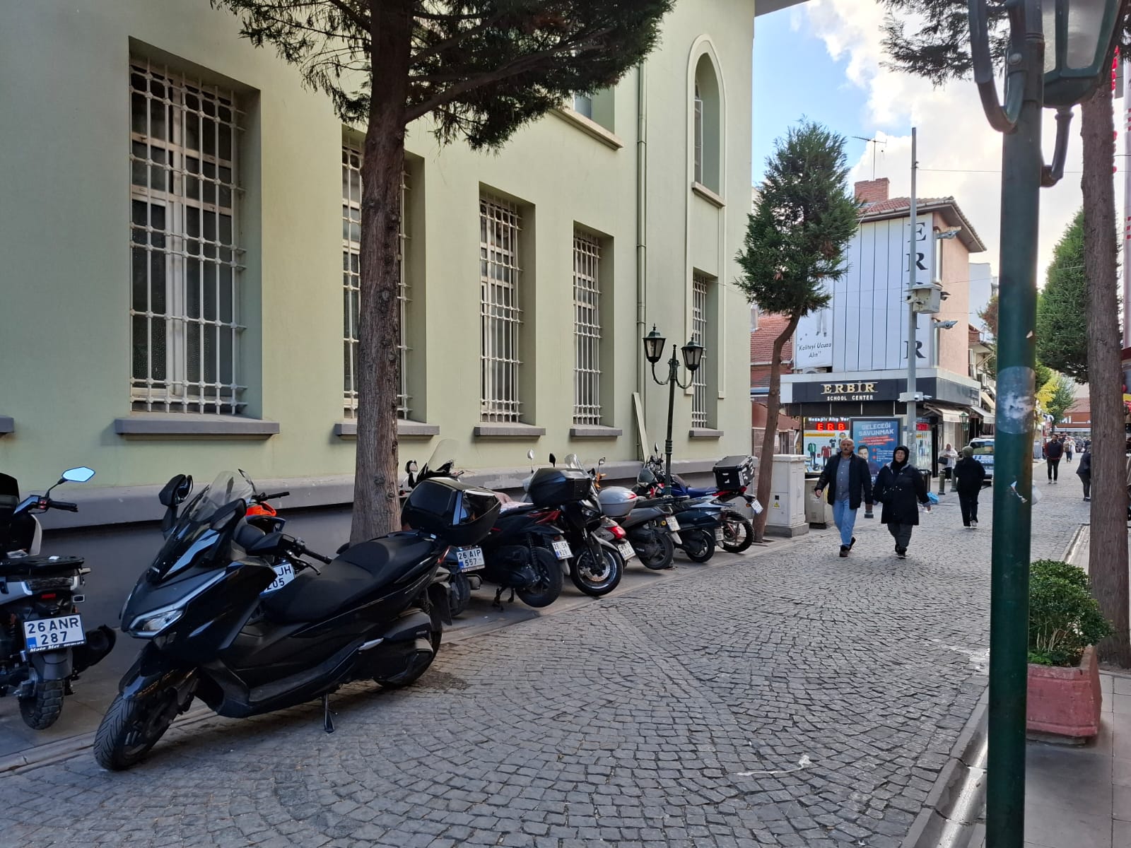 98Fb87D5 29A8 4689 Bdd1 6D4A07E8651D