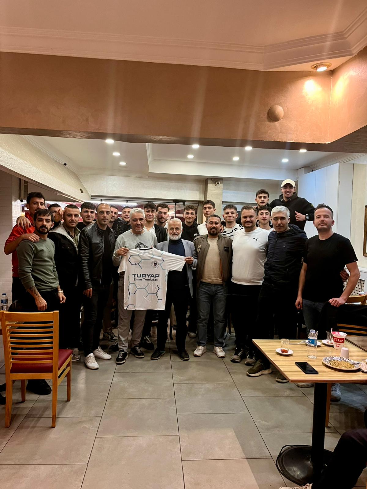 Ae59Bccb 0De7 4F1E A504 97Eae633Abe9 (1)