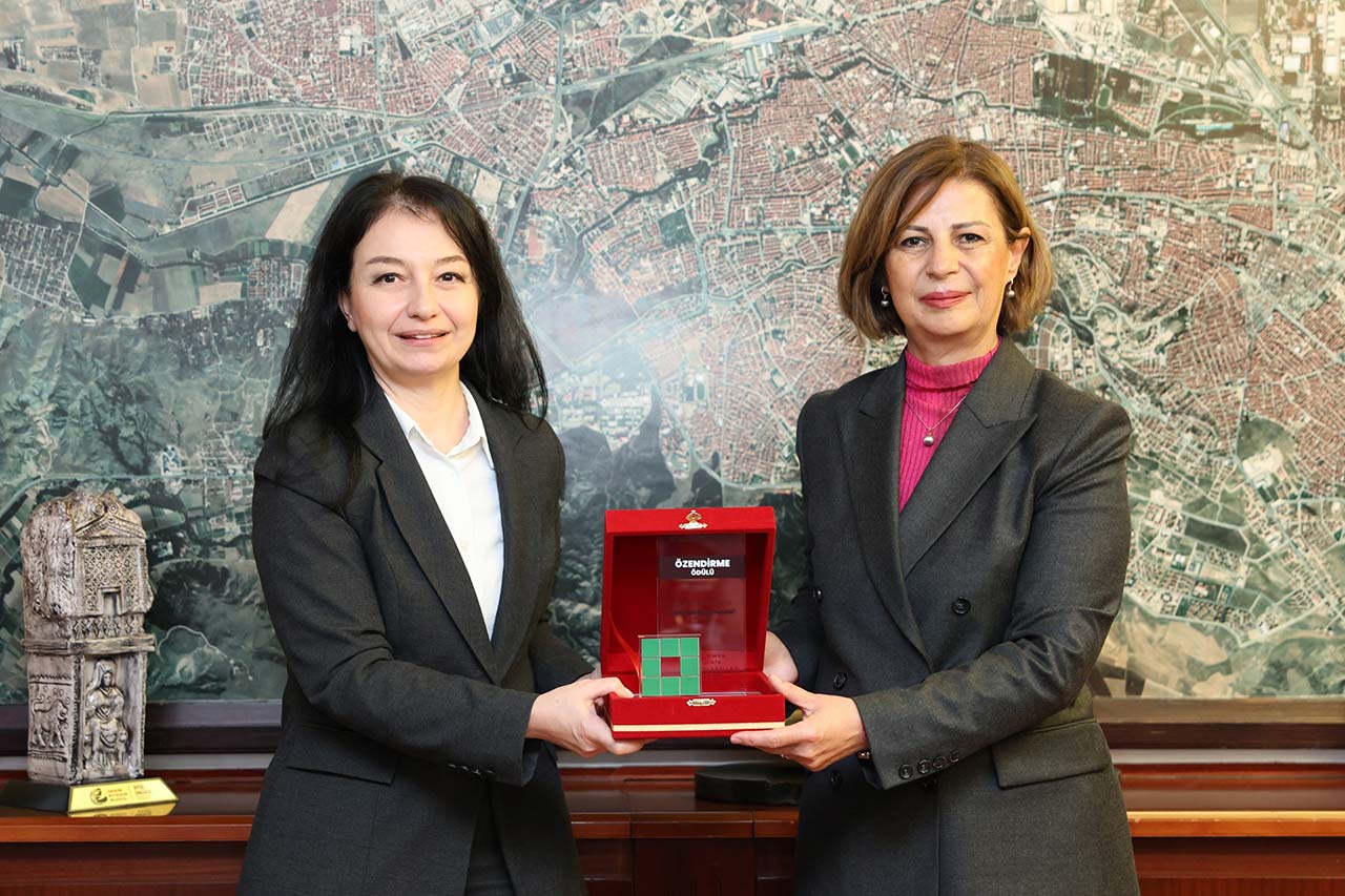 “ B İ’ F İ K İ R L E E S K İ Ş E H İ R” P R O J E S İ Ö Z E N D İ R M E Ö D Ü L Ü A L D I (1)