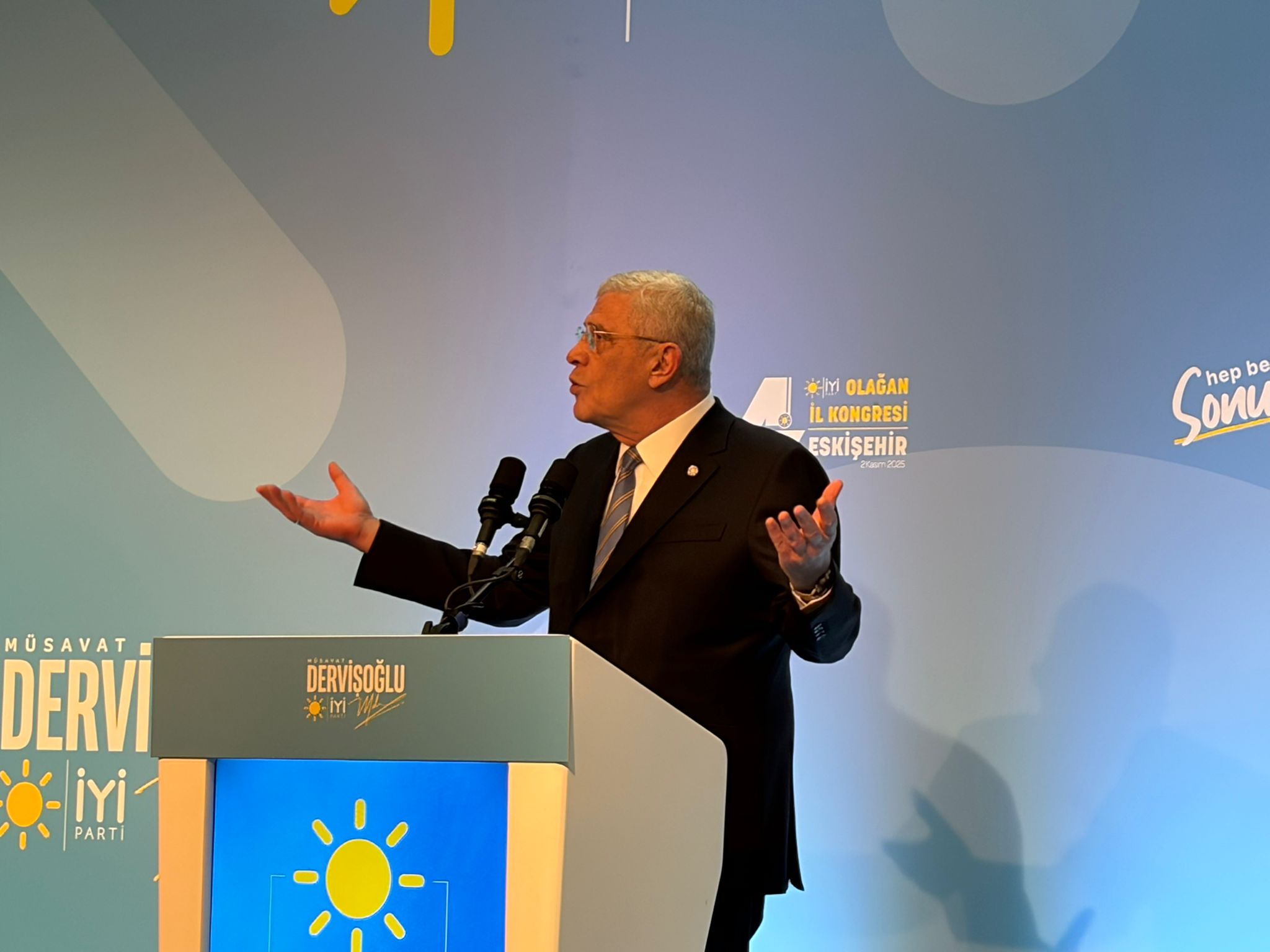 B799501E C32C 4026 927E A0Ff6F62093F