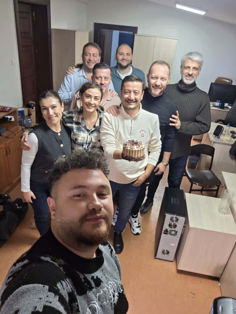 C5Deb512 2404 4C09 A2Eb 1Bab98756Aab