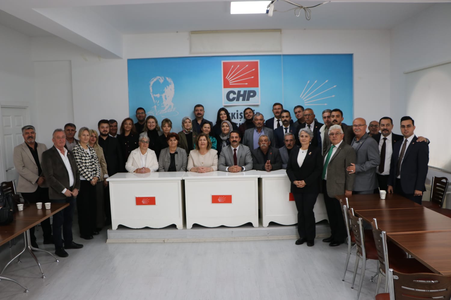 E0154Eab 2080 4114 Ab16 Ffbff3C8A99F