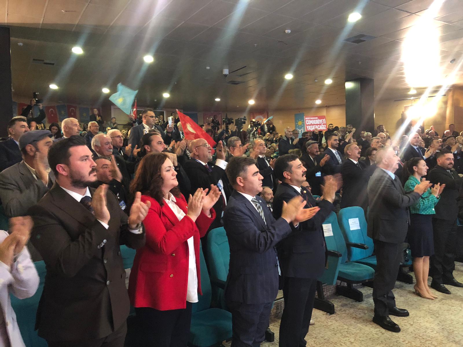 Ef2306D0 9Da6 459F 8A63 8Cc41409417C