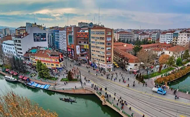 Eskisehir In Nufusu 887 Bin Kisiye Ulasti Faef7