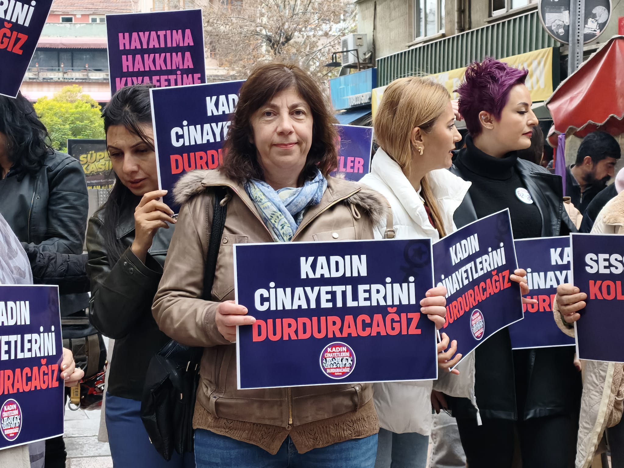 Fb2801A1 F6E9 48E6 9767 Ffcdb6F78102