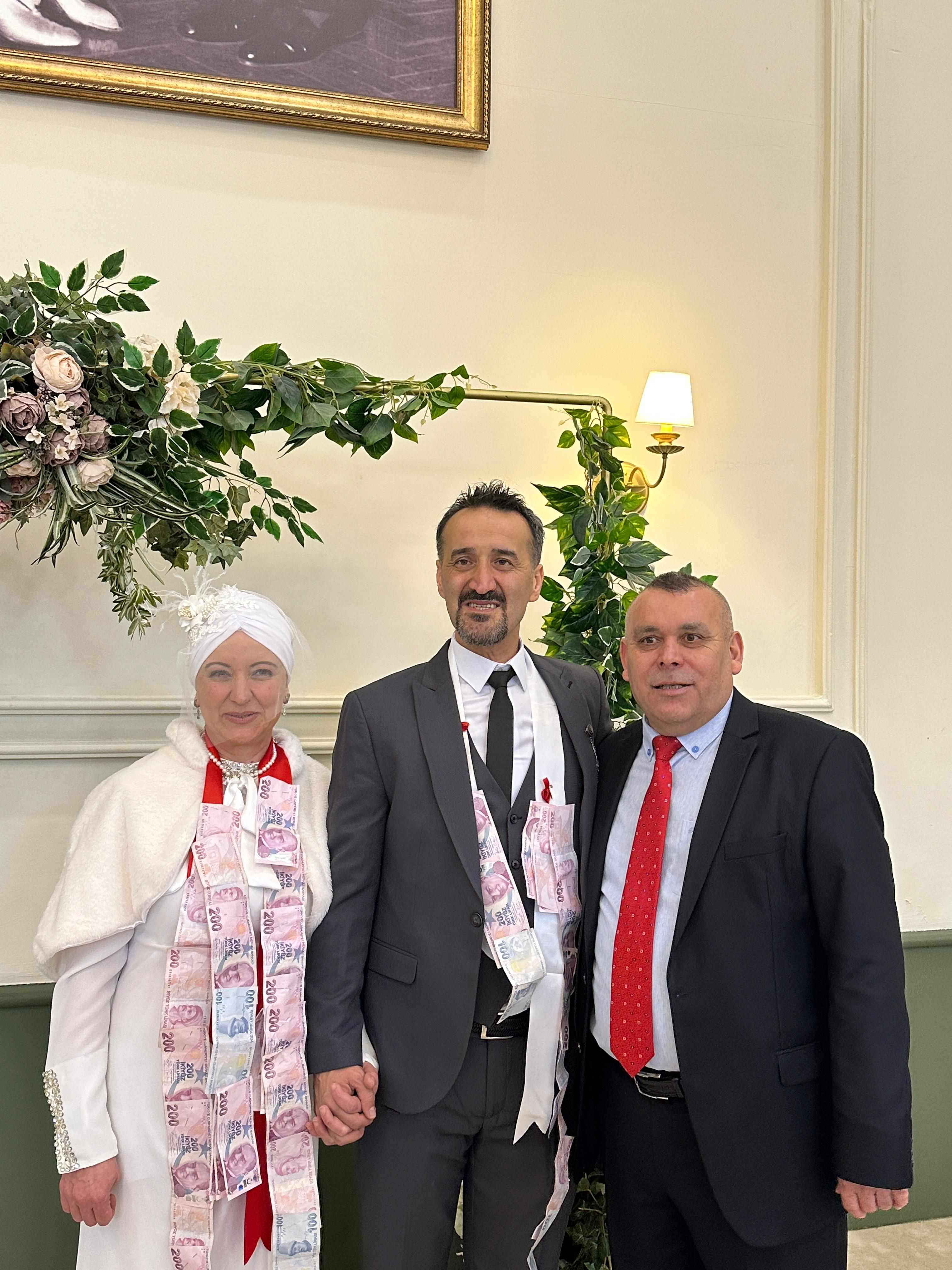 1844B3C0 A357 44D9 95D3 4B0357352B55