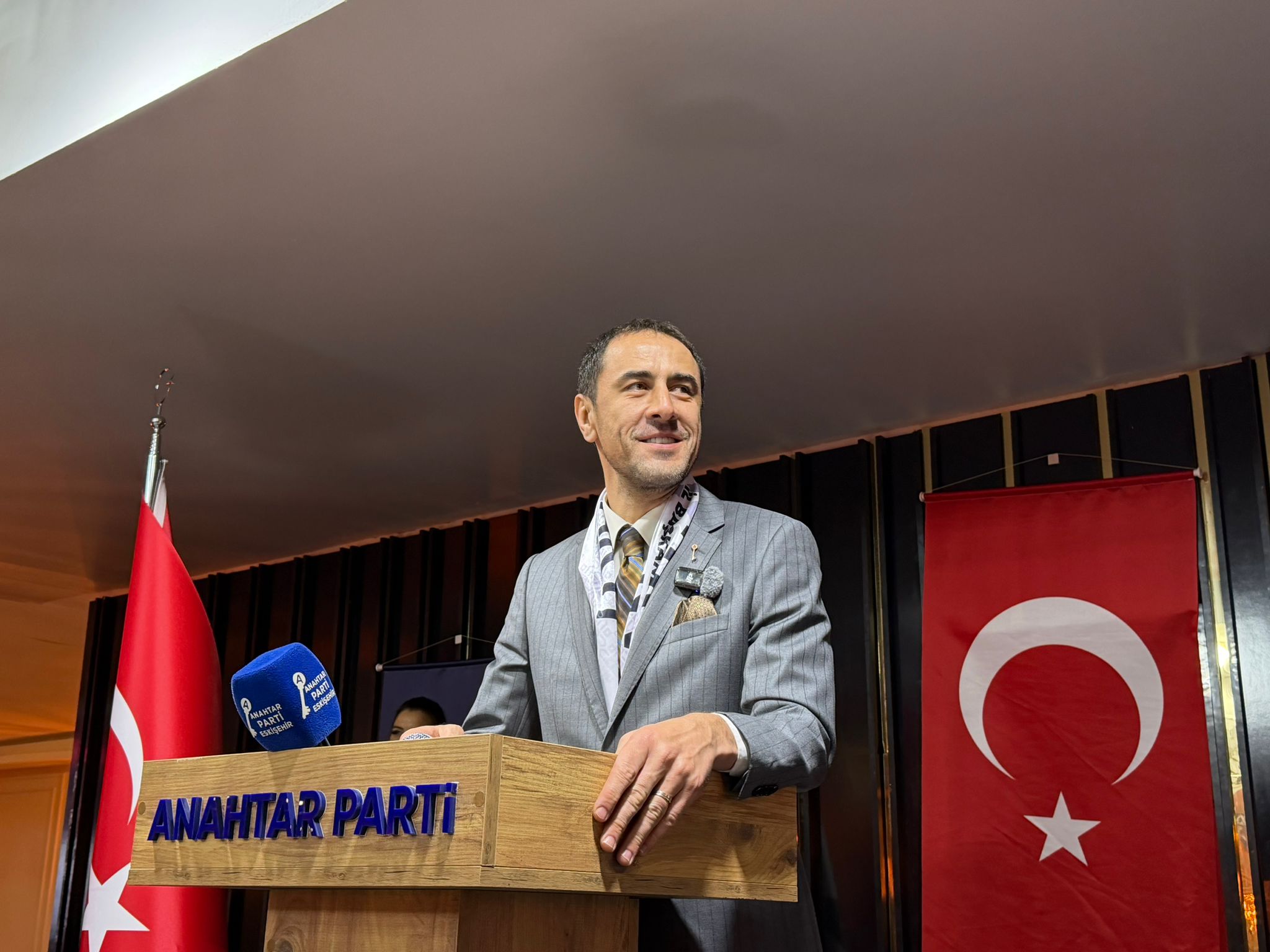 1B781A0C 562F 4Cc2 Bda7 C2E7Fcae0630