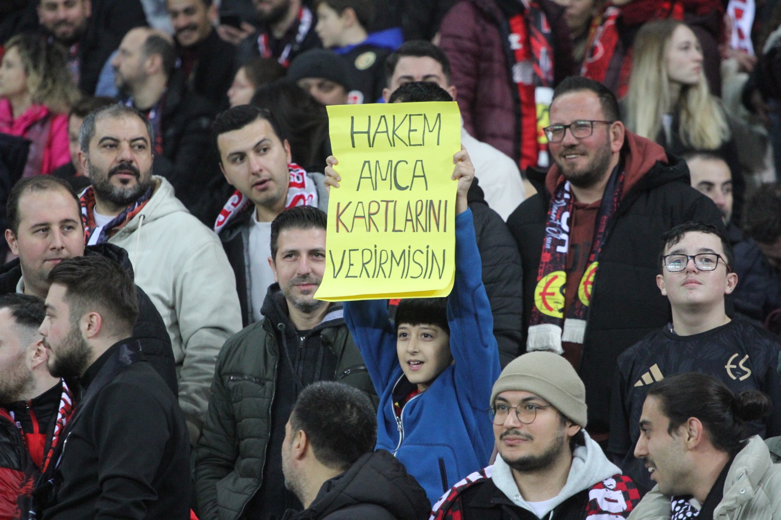 1Eb4E69D A0B4 4Db1 94D5 B2C0244F08Fc