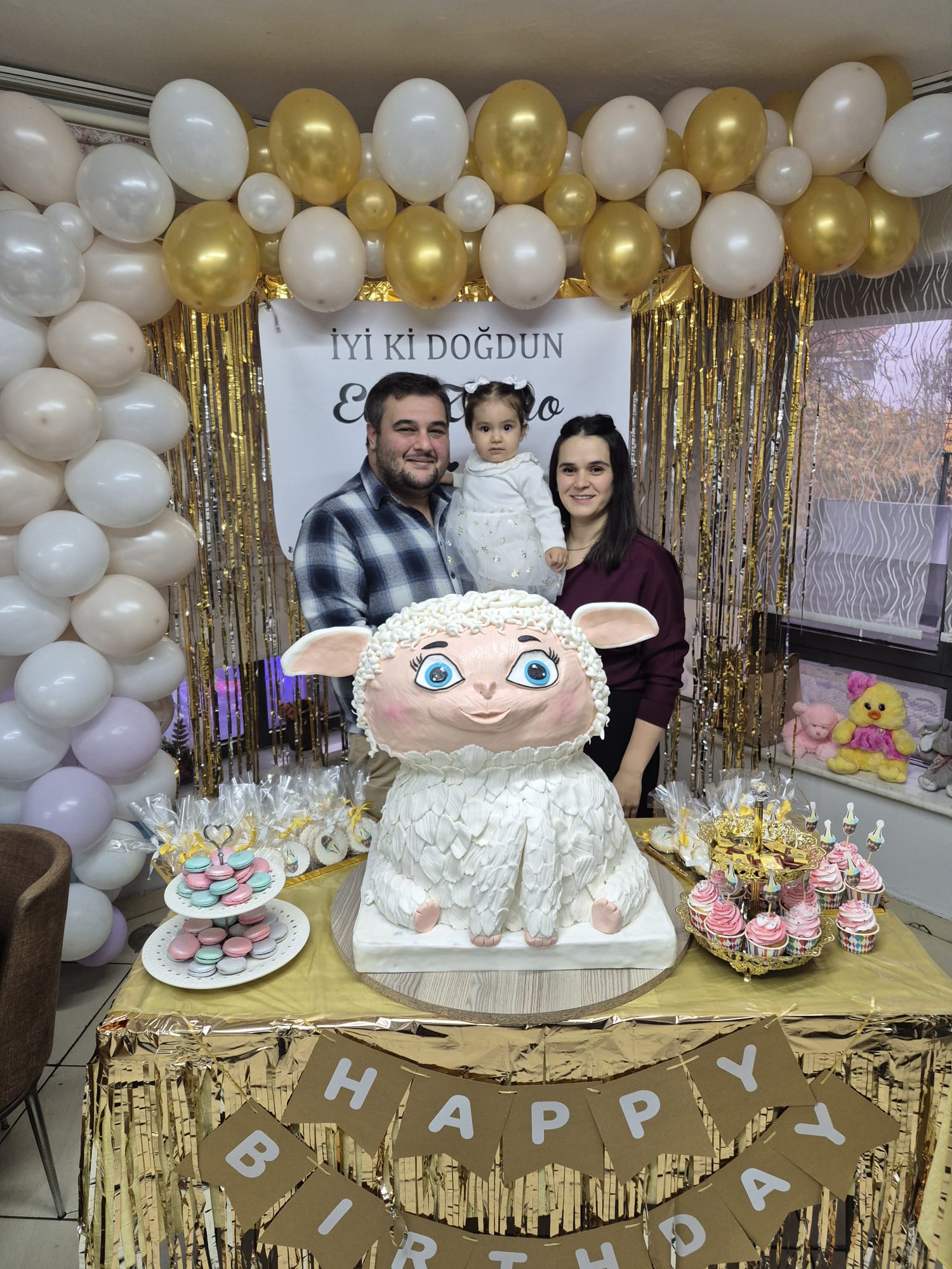 3042852C 50B0 4757 B012 14F755Caa75A