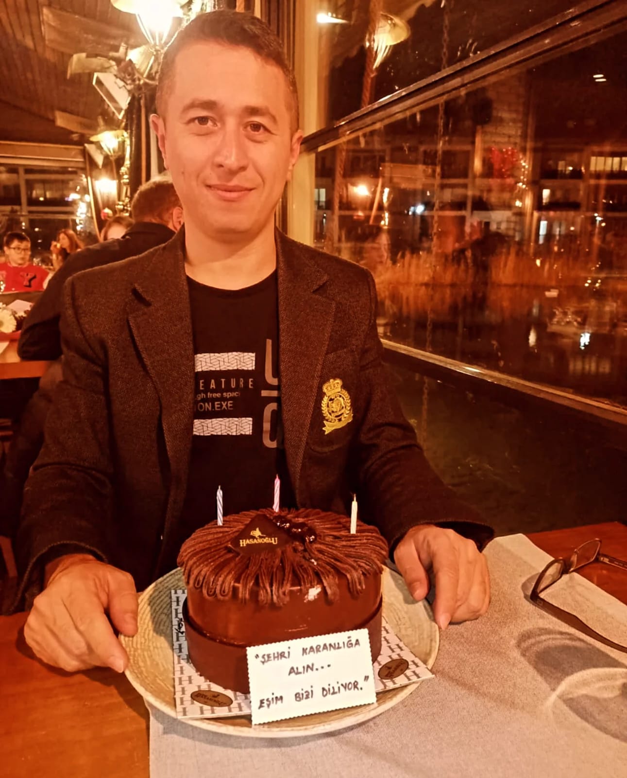 384E3B52 C070 430A A338 D10Dc900B869