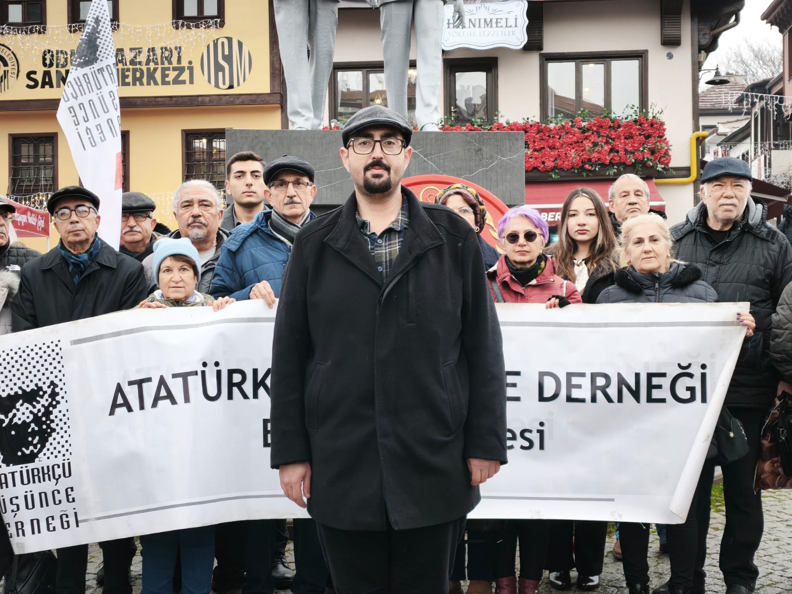 3Aac411A 918E 4B22 9F30 8D01D2165D03