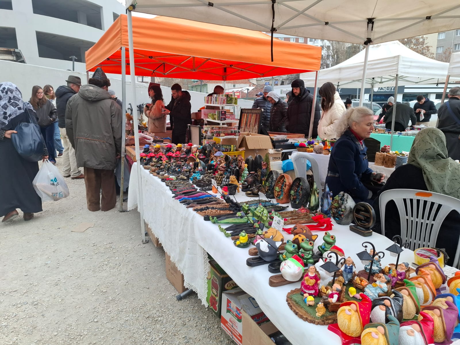 409D960B 11Ef 4Cc7 81Bc E9A24583170A