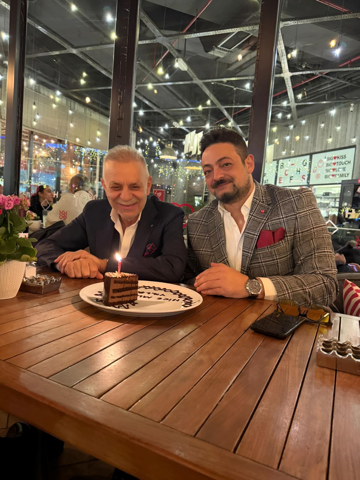 647F9E68 9D8A 440D 98F3 46C67A8254E9