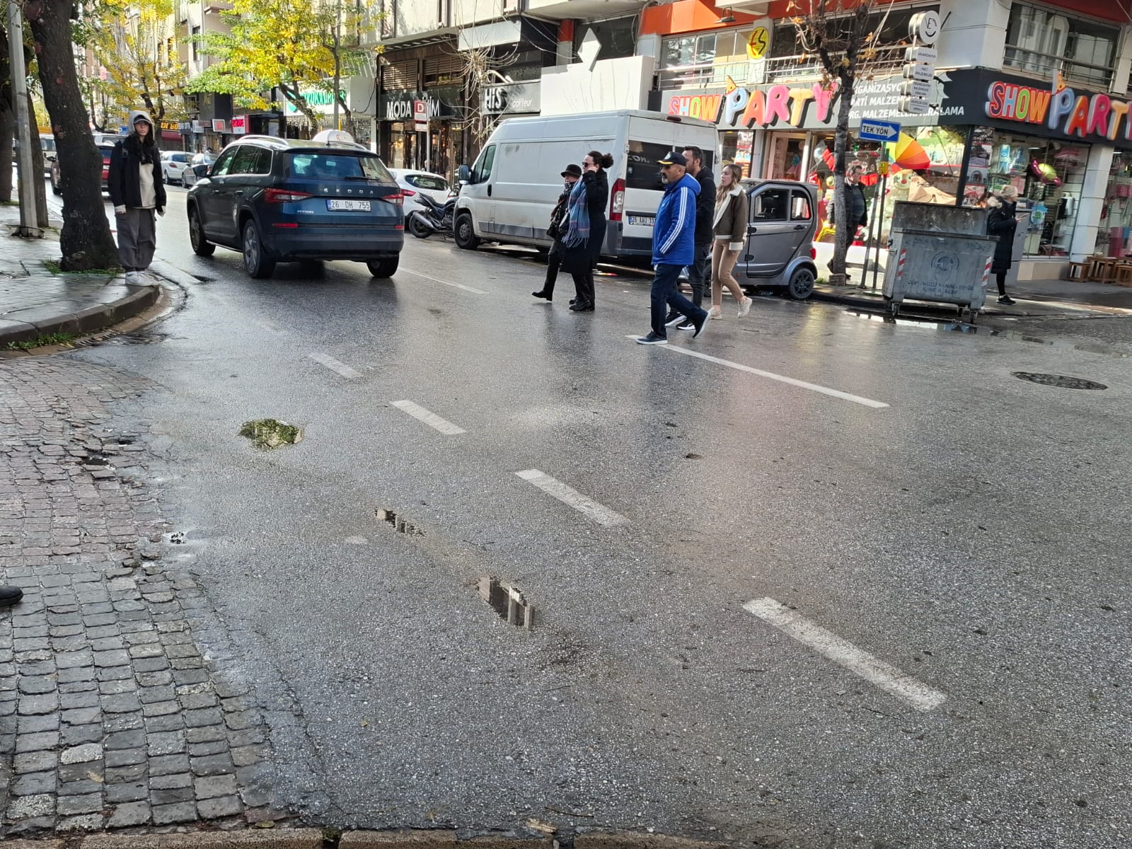 7Bddd919 B65D 46B0 820D 0583C5Fc90C6