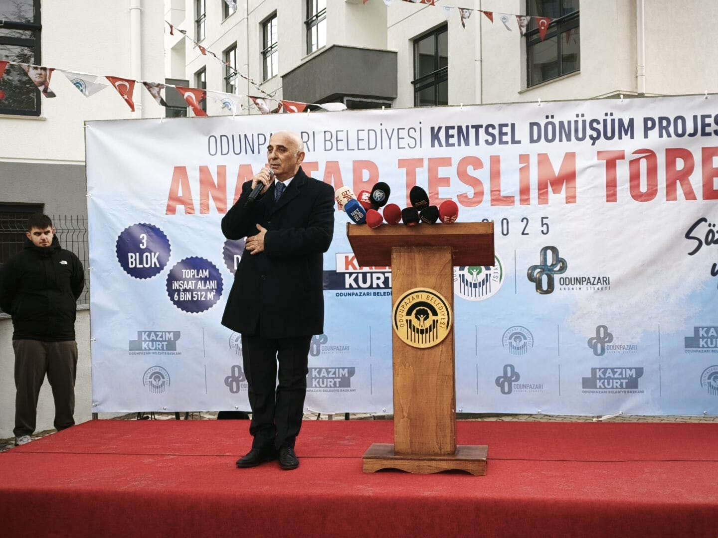 806F2A5C 2C13 415E 9Cde F8Ded8Be11Ad