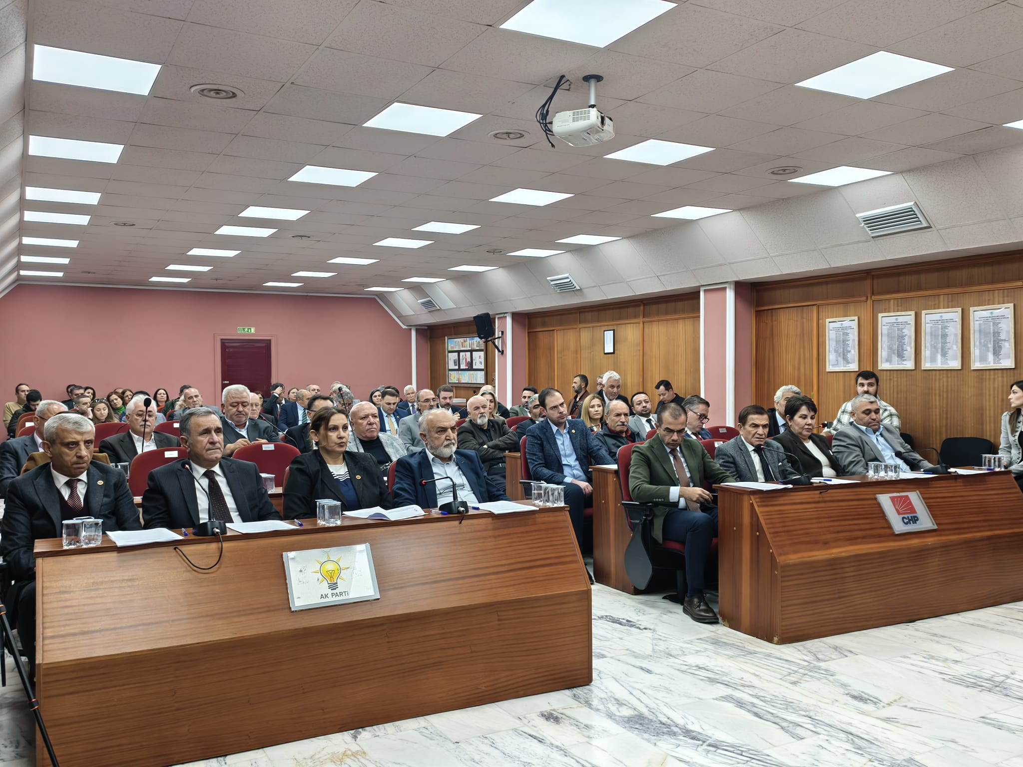 8E5B1046 A3E0 4B9F Bd6D 488F379F479C