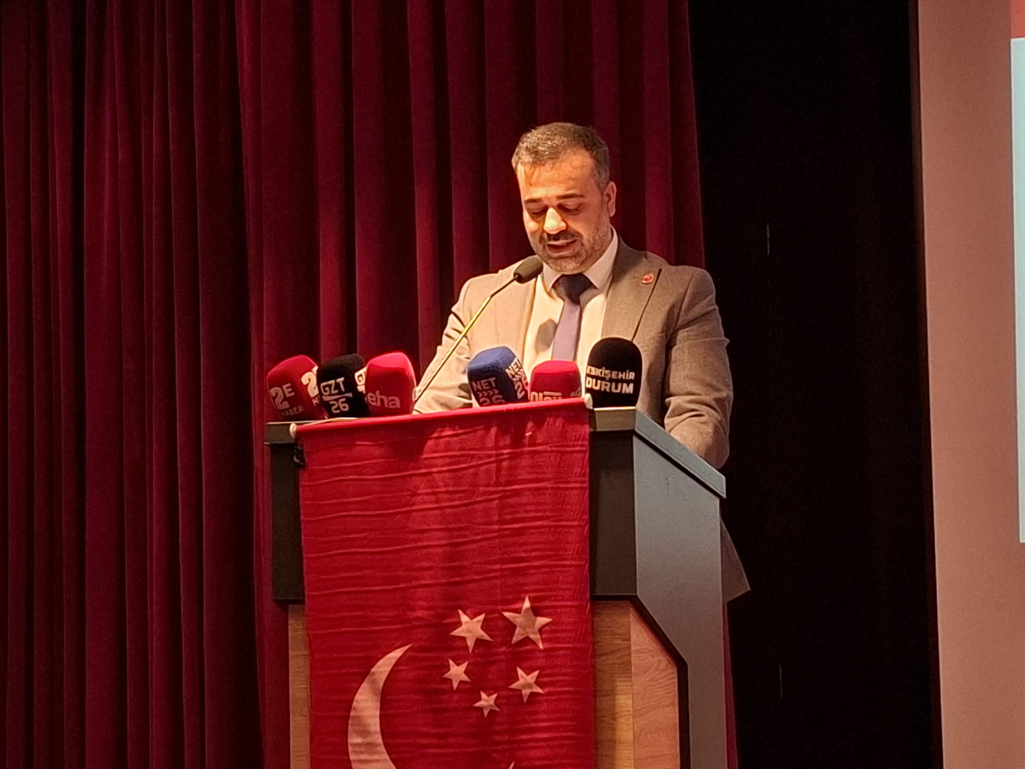 900Aa603 20F0 45Ef 8693 C908B7Bd46E1