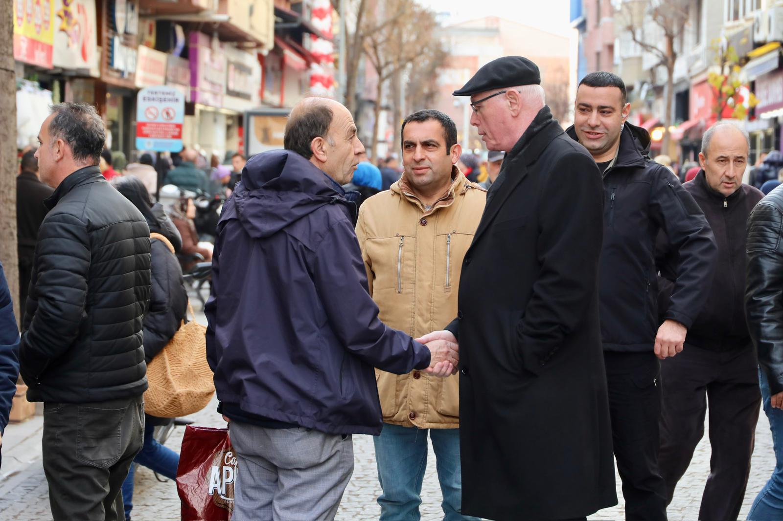 Başkan Kurt’tan Asarcıklı Caddesi’nde Inceleme Ve Esnaf Ziyareti (1)