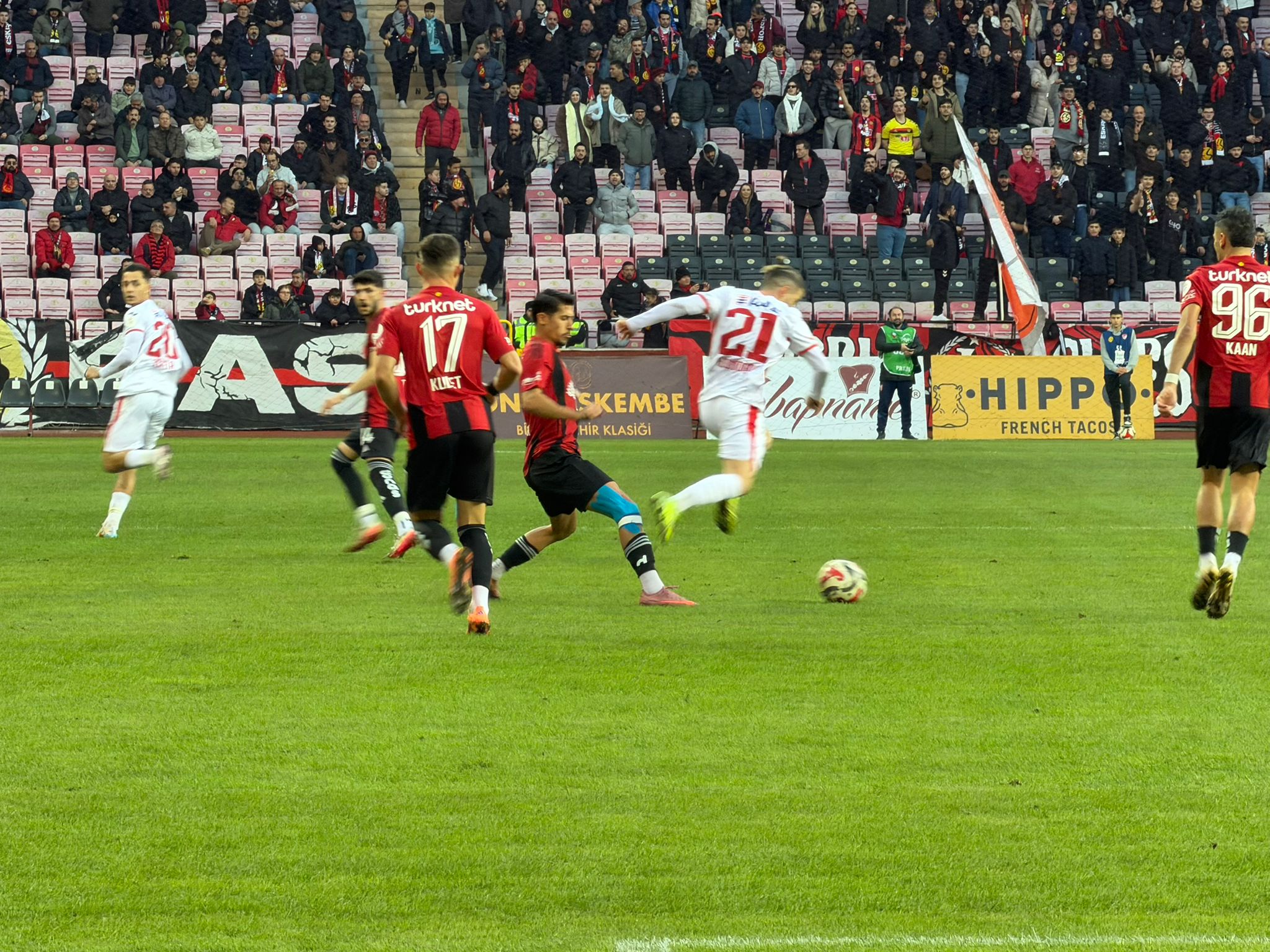 Cd54F04B 82B0 4Ee6 87Ee 8998Cab48F4D