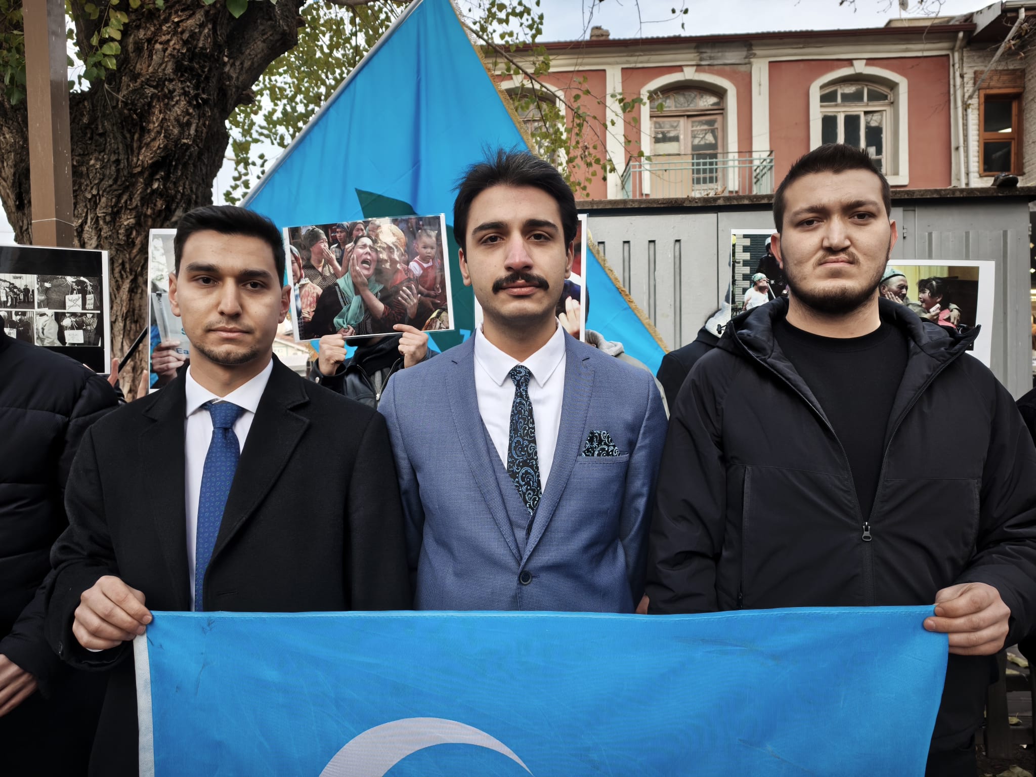 D67B56E9 F855 44Bb B598 411F7Dcf0Dba