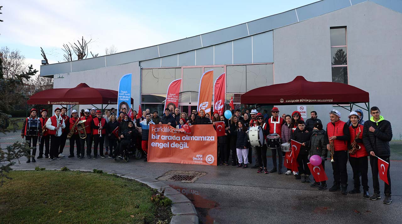 E N G E L S İ Z K U L A Ç L A R K E N T P A R K’ T A B U L U Ş T U (17)