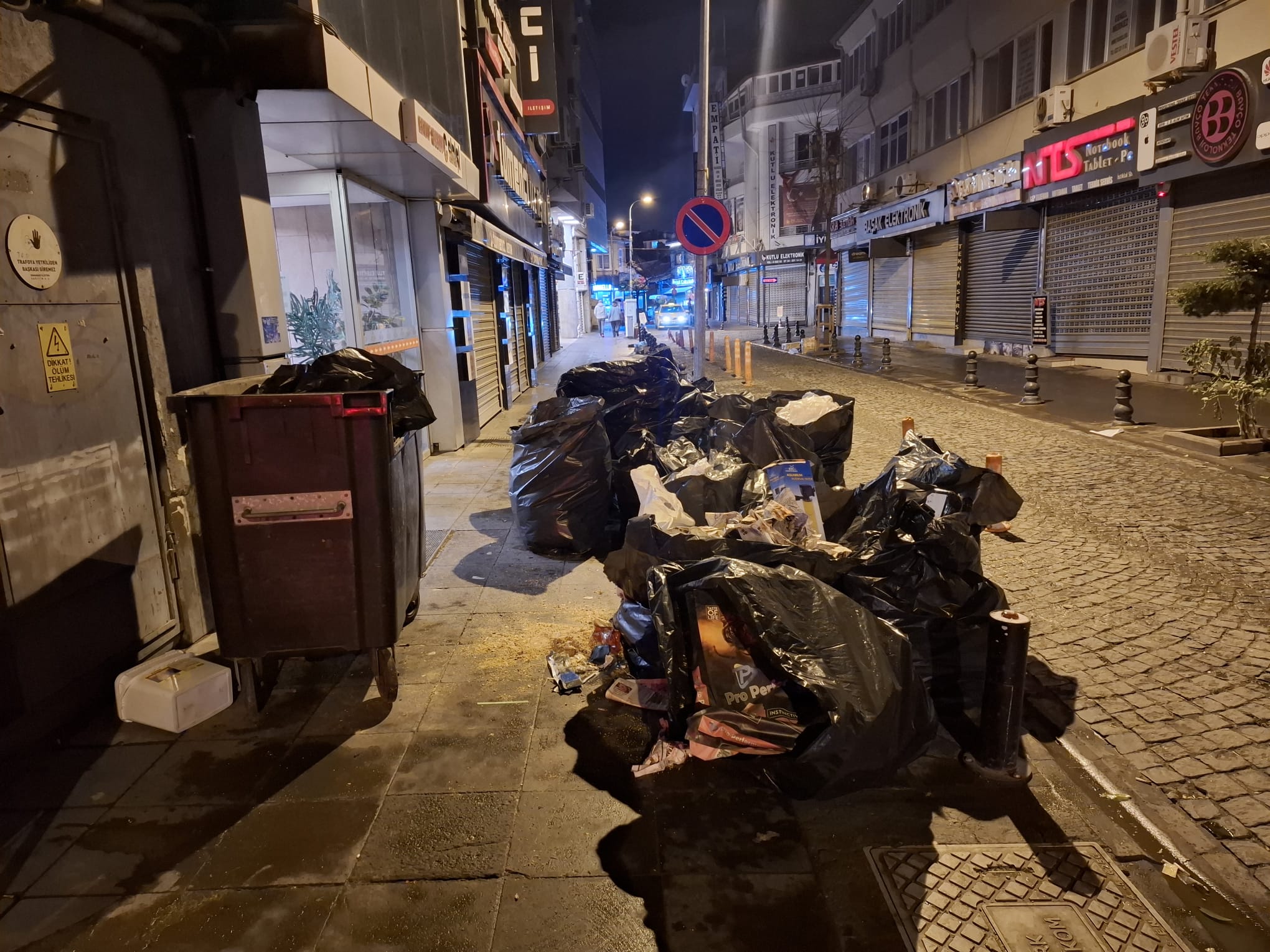 Efcad6B9 F4E1 4C04 A74B 970Ad700Ffa6