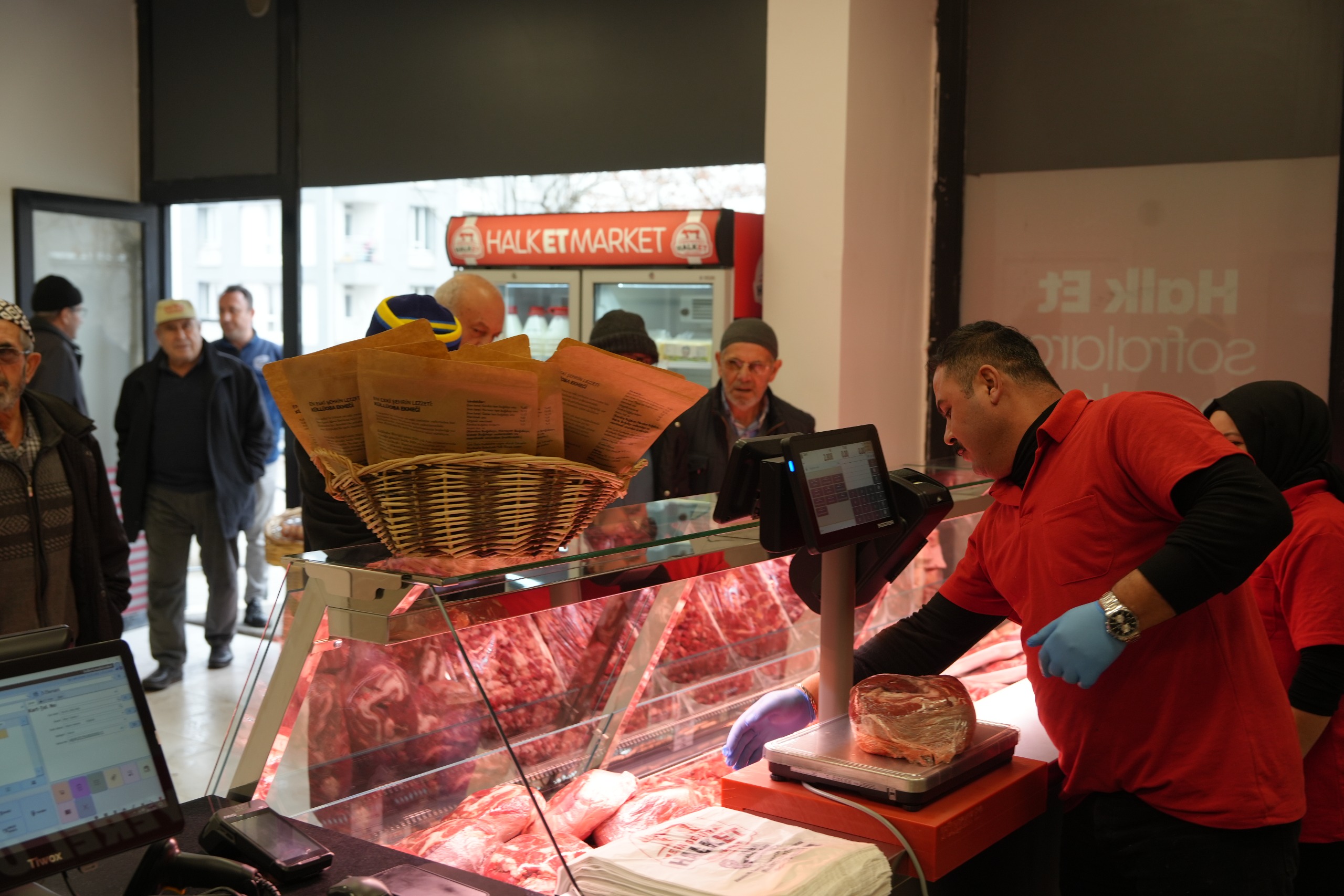 İki̇ Yeni̇ Şube Daha Hi̇zmete Açildi (9) Emek Mahallesi̇