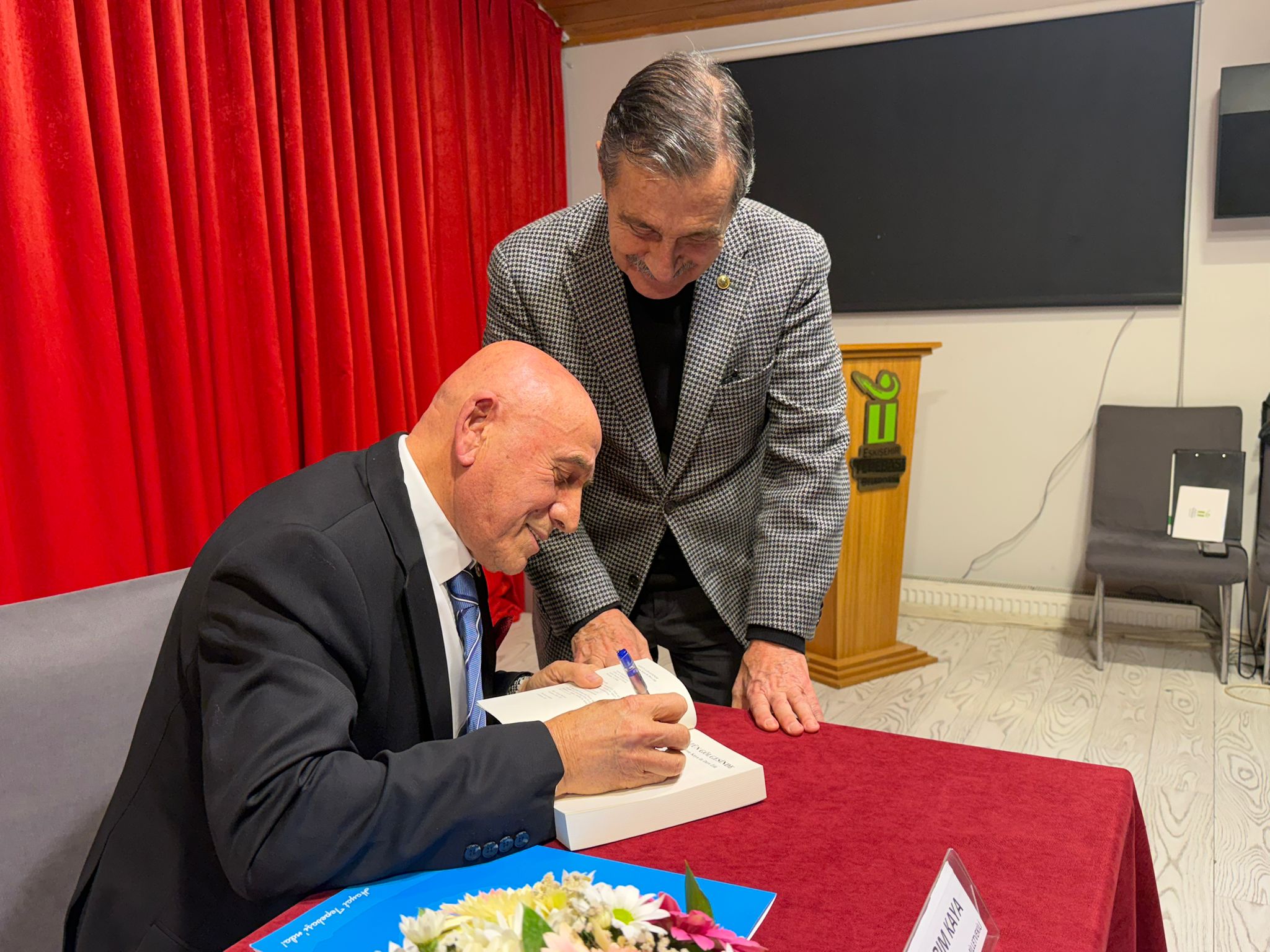 0Bc26F6A 7B79 4359 8E76 99233739C6De