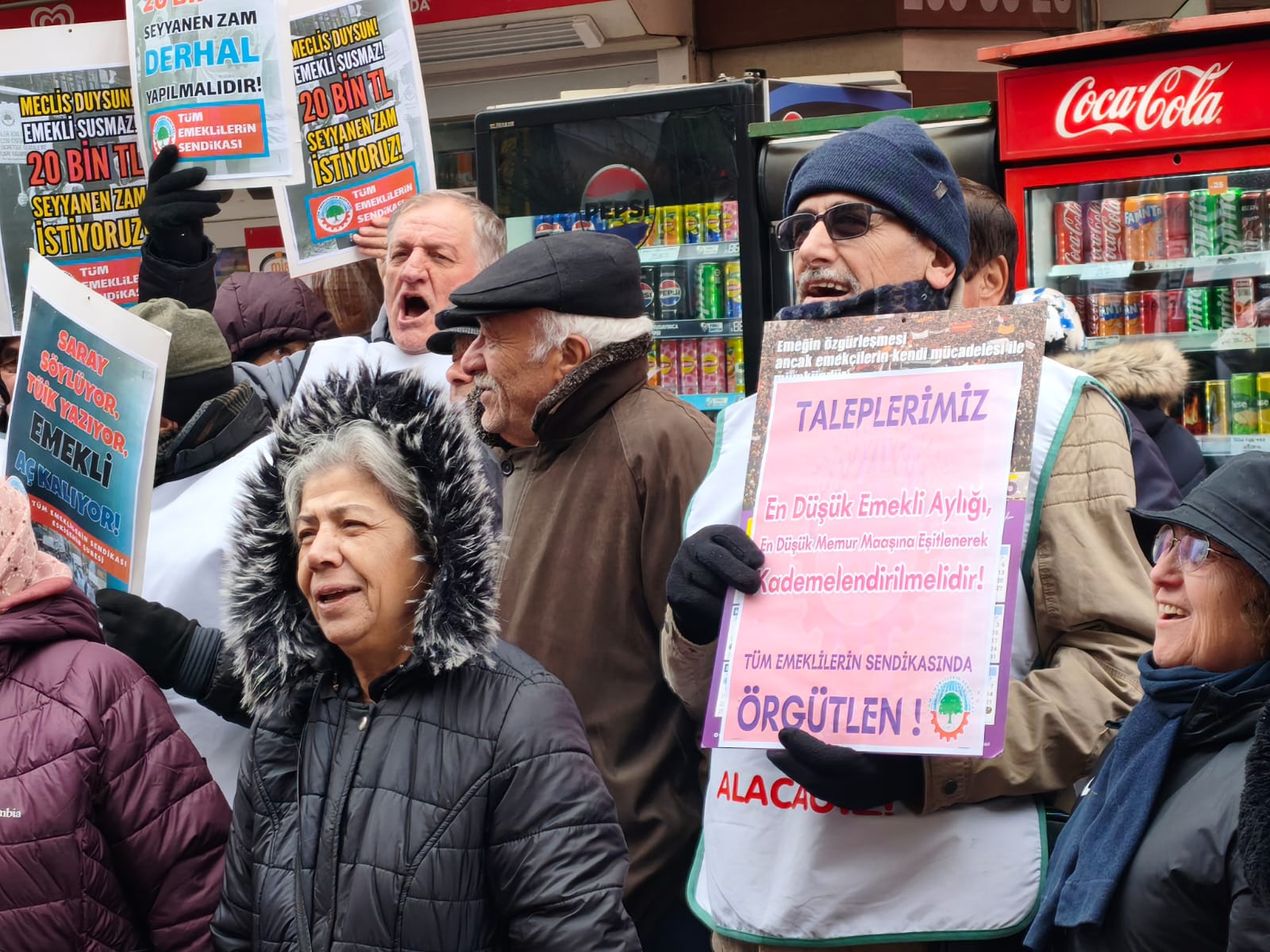 2C56Adb8 12C0 4768 A45E 9Eebad89A11E