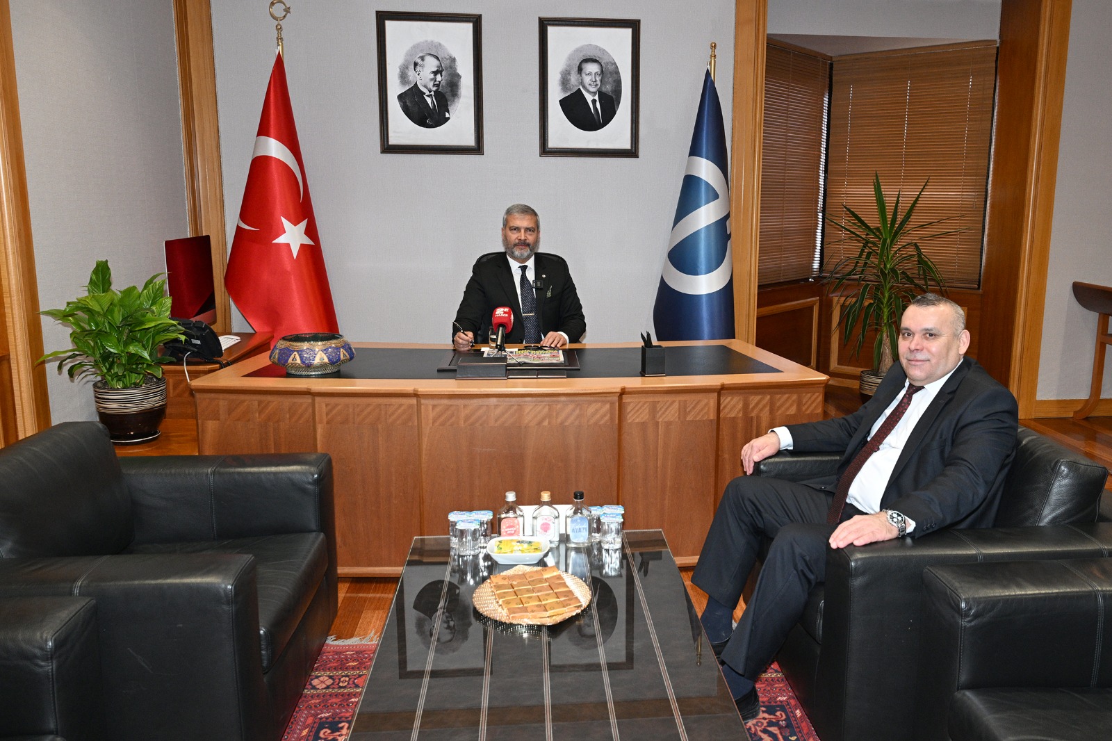 401B2Df5 894B 46C7 Bc01 42428841624C