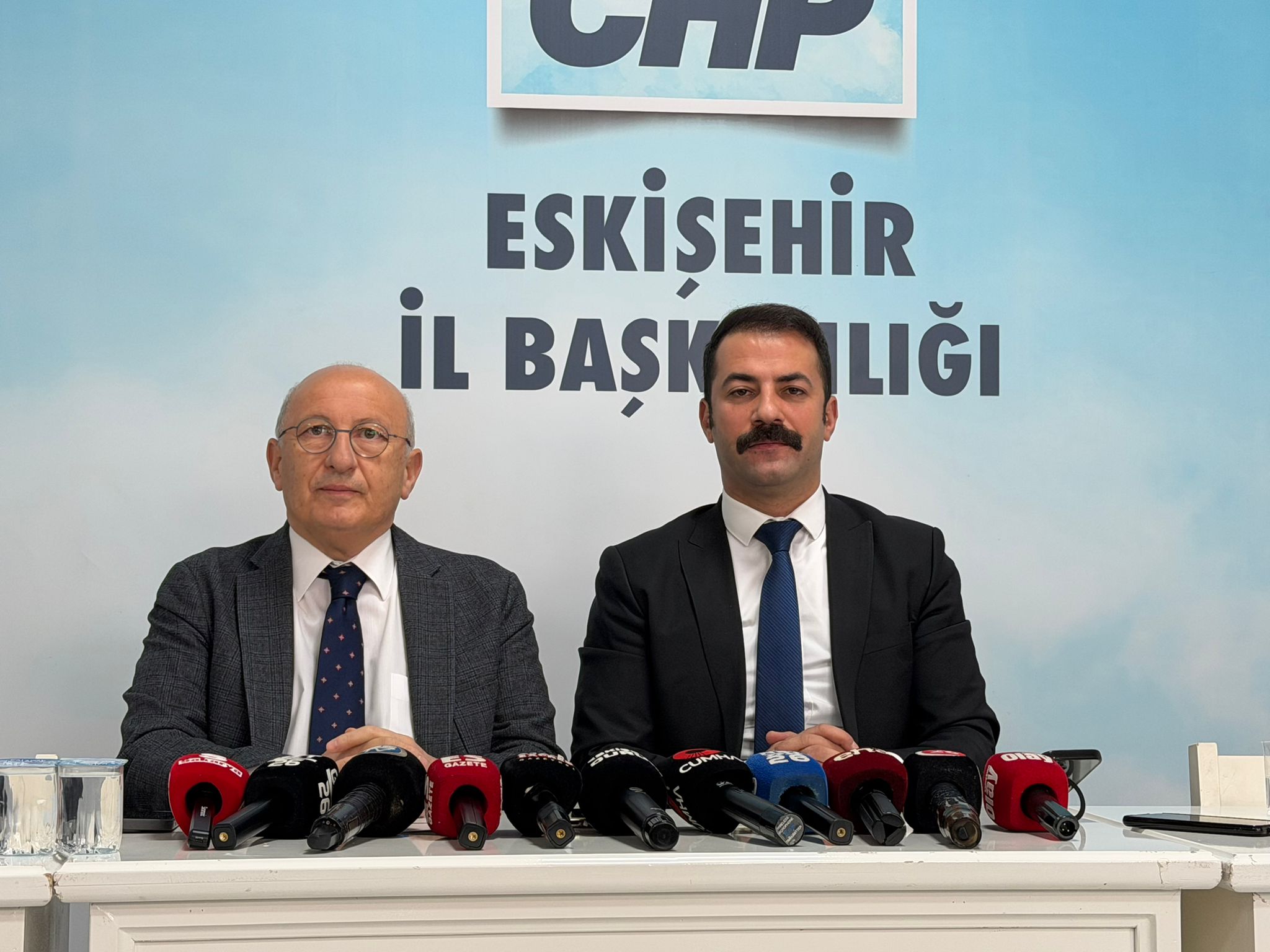 47Fd8Eeb Cfa3 4Afa 9E3D Aadb5163Fc44