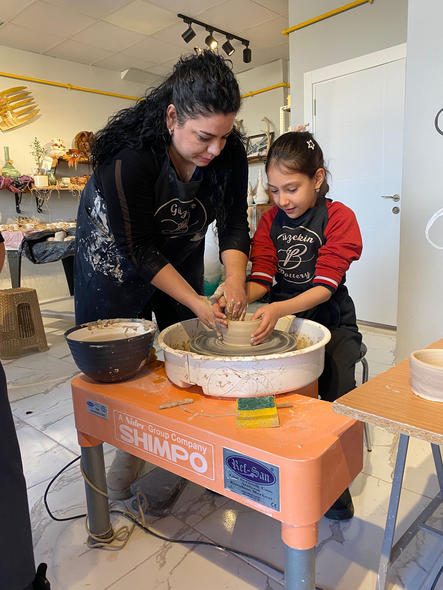 527467De 28F5 413E A8Ee 645A5B927Aad